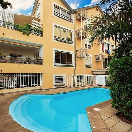Jade - Appt 2 Chb - 4 Personnes - A 200 M Du Lagon De Saint-Pierre - Residence Avec Belle Piscine Et Parking Prive - Sur Le Front De Mer Et A 2 Pas Du Centre-Ville De St-Pierre Екстер'єр фото